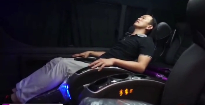 biaya sewa mobil elf